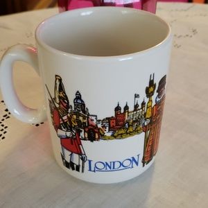 London Royal Guards Stamped Stamped England bottom